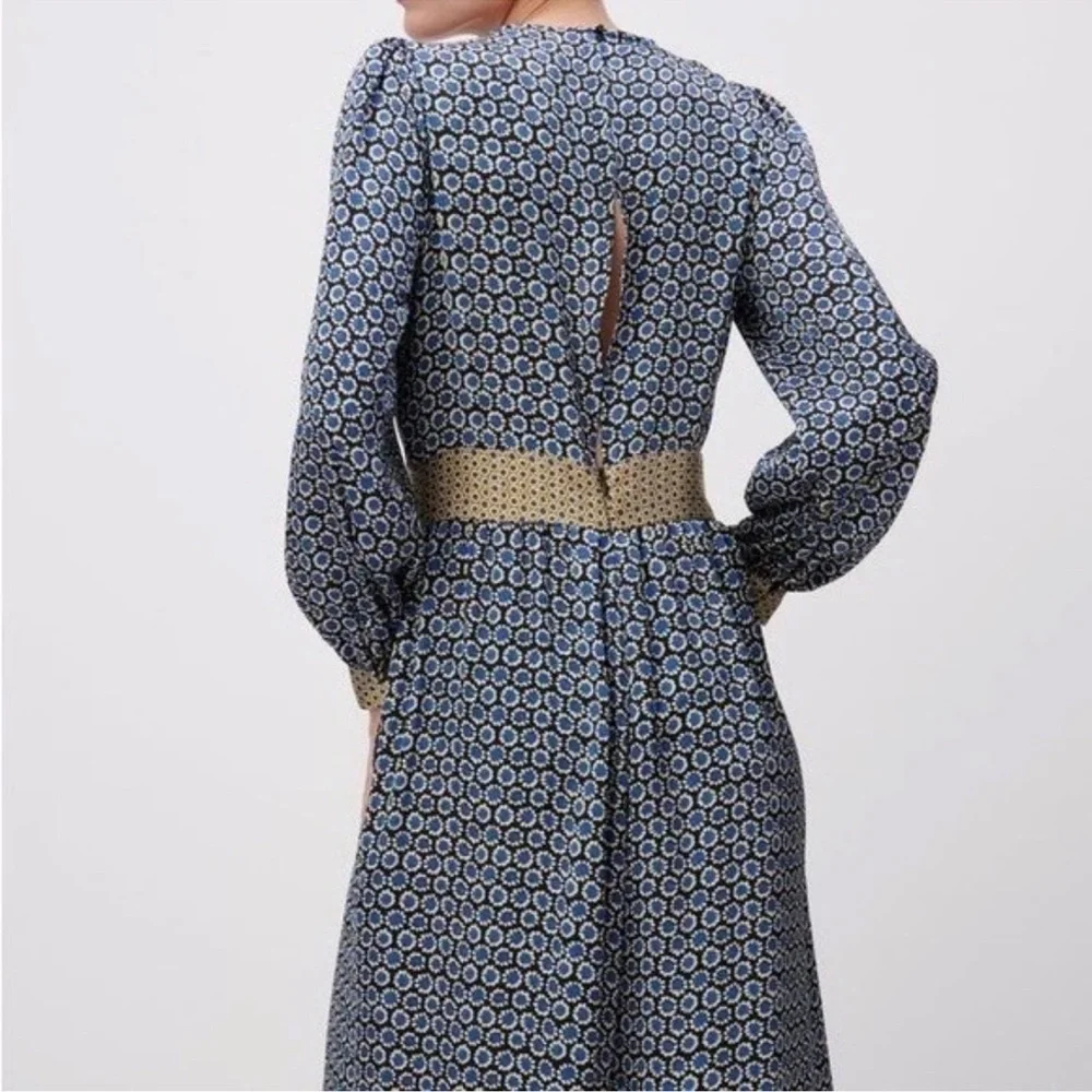 ZARA GEOMETRIC PRINT  Long Sleeves V Neck Open Back Scarf JUMPSUIT Lightweight M - Picture 3 of 11